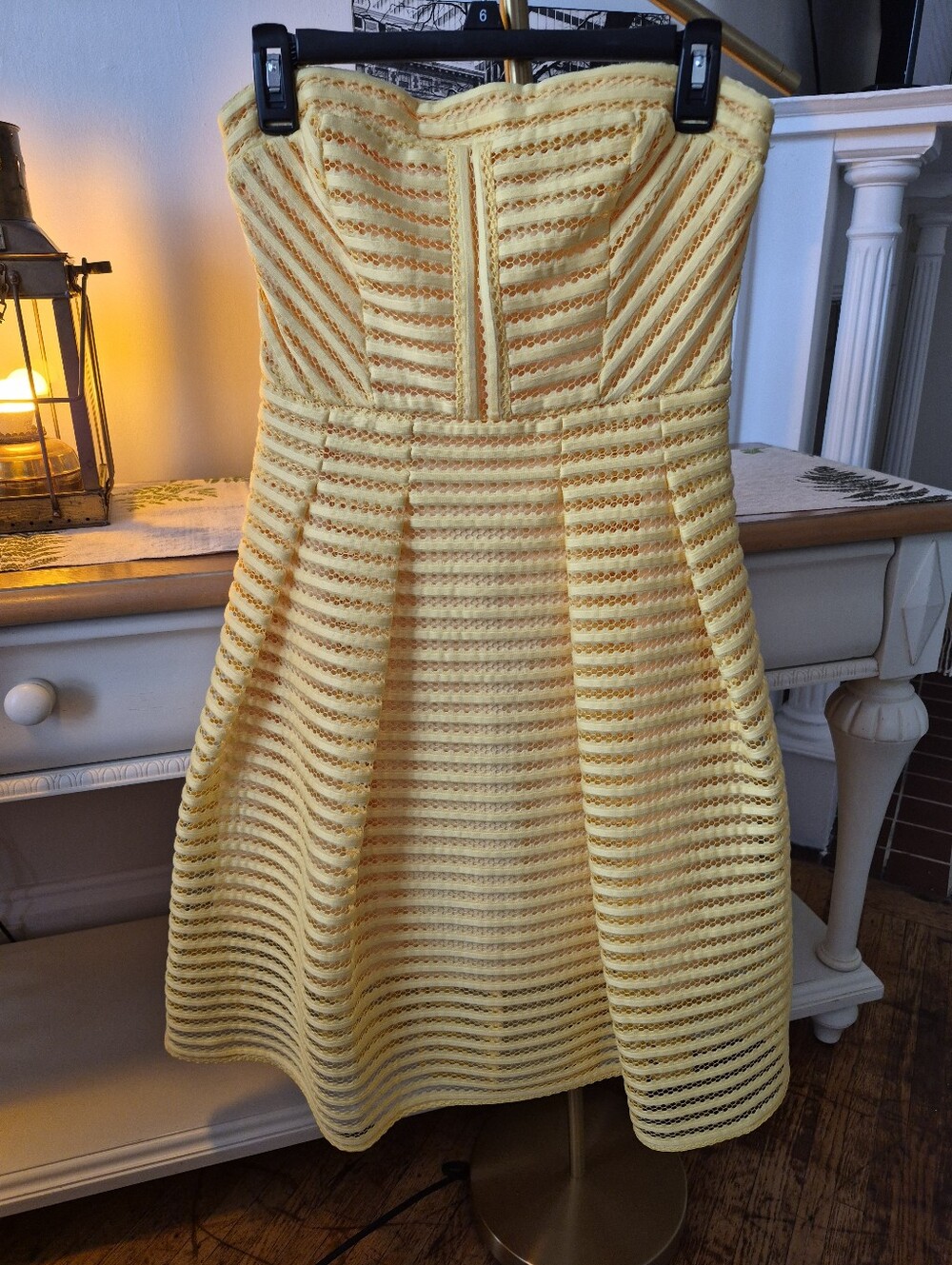 New York & Company Size 4 Yellow Strapless Mini Dress